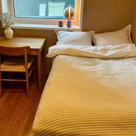 Tromso 3-bed Sleeps 5 With Parking *